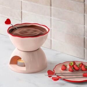 Heart-Shaped Fondue Set - Pink and Red